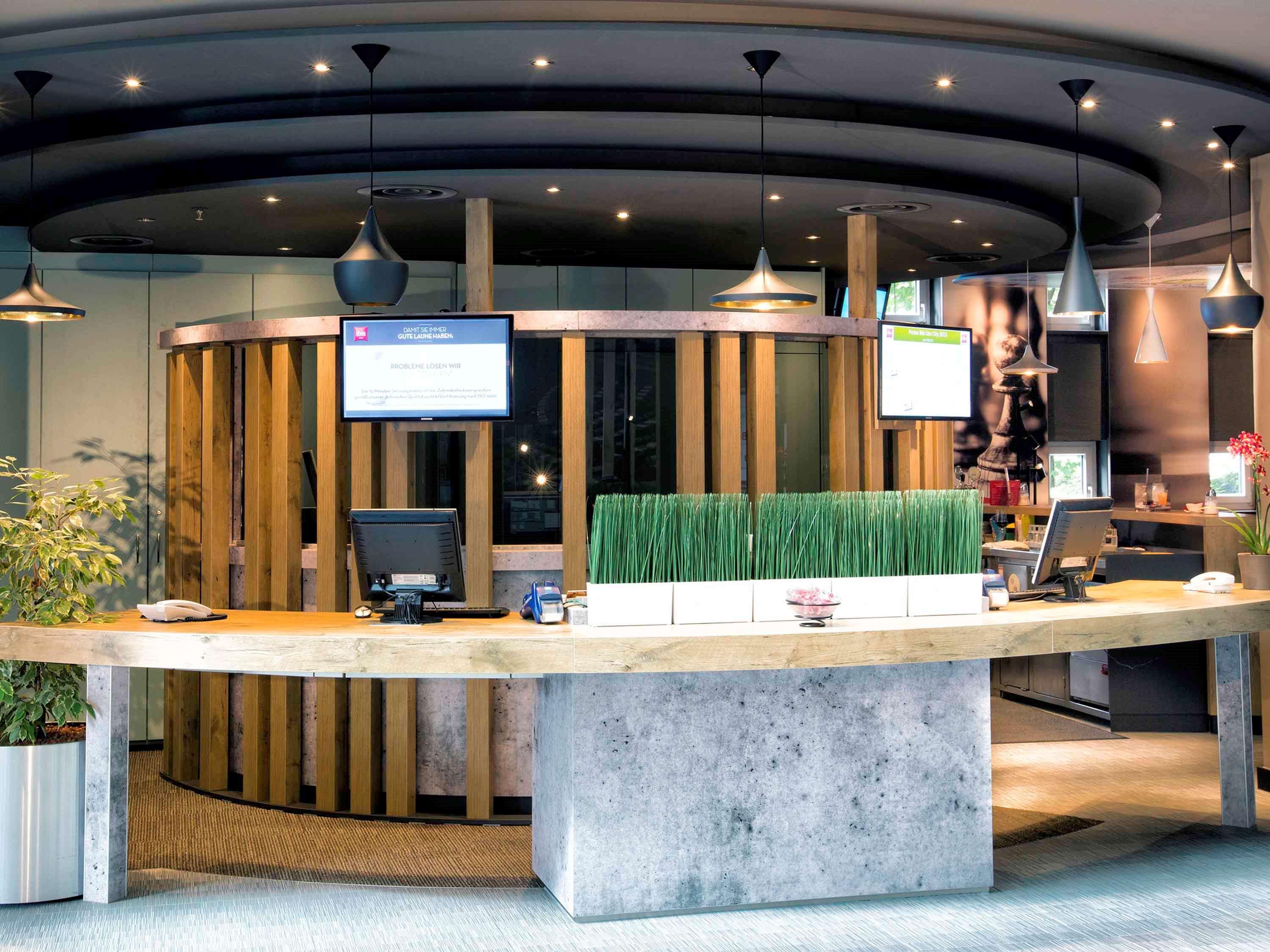 Ibis Linz City Екстериор снимка