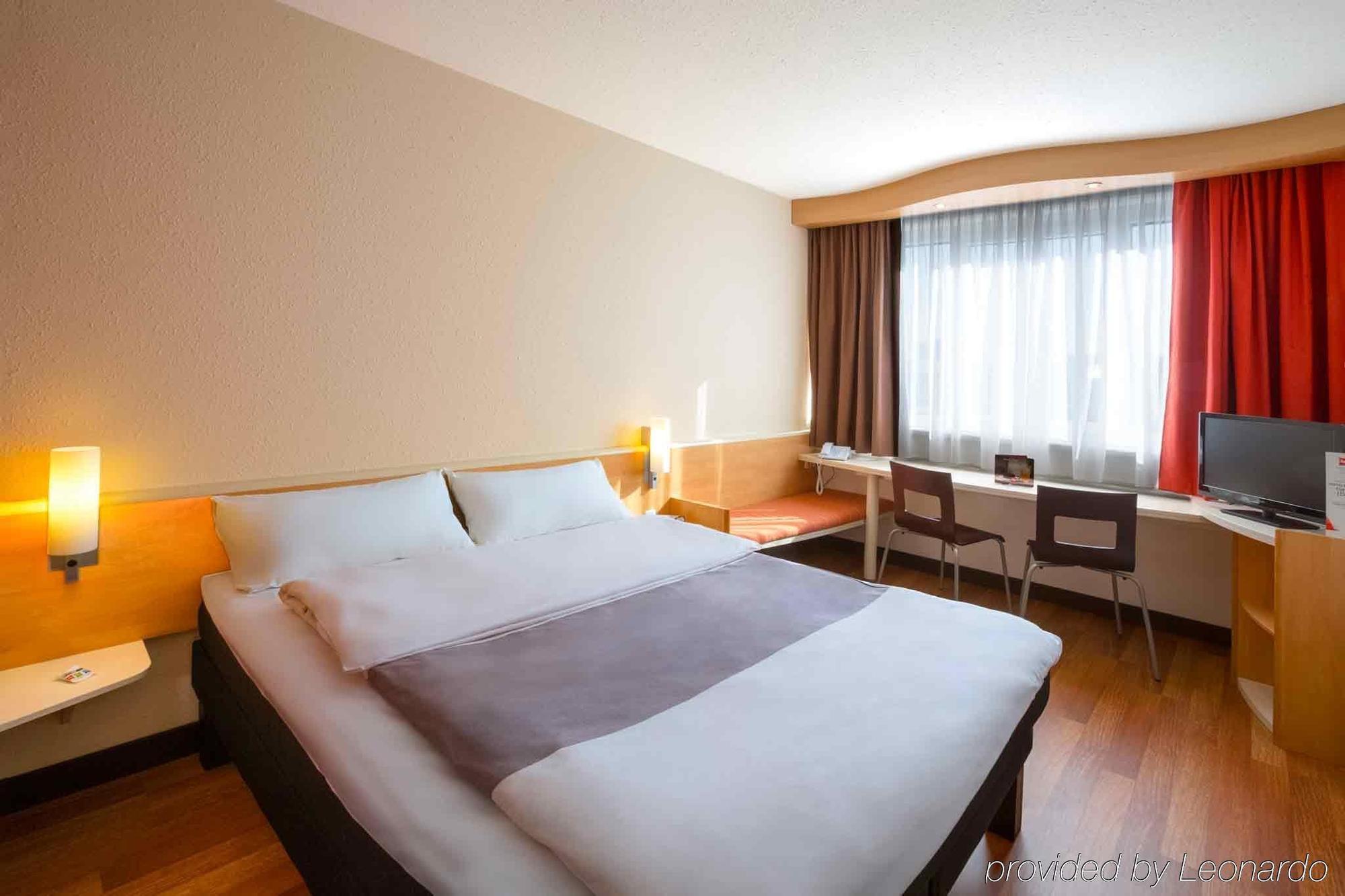 Ibis Linz City Екстериор снимка