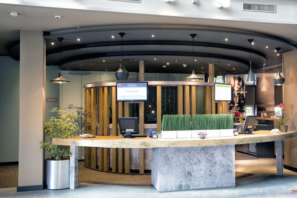 Ibis Linz City Екстериор снимка