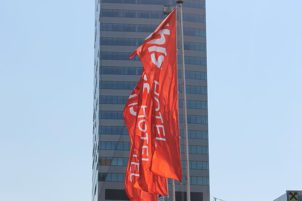 Ibis Linz City Екстериор снимка