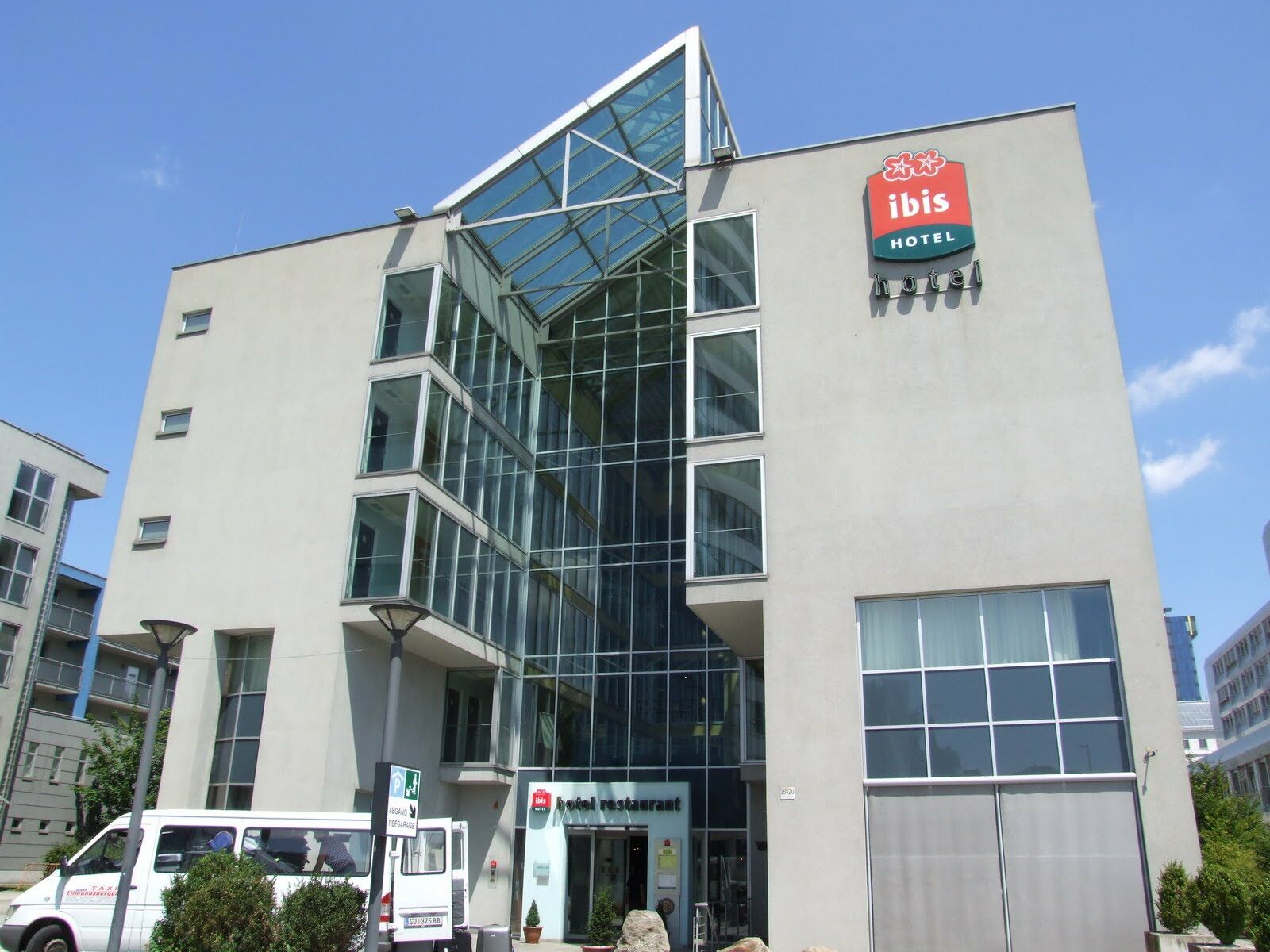 Ibis Linz City Екстериор снимка