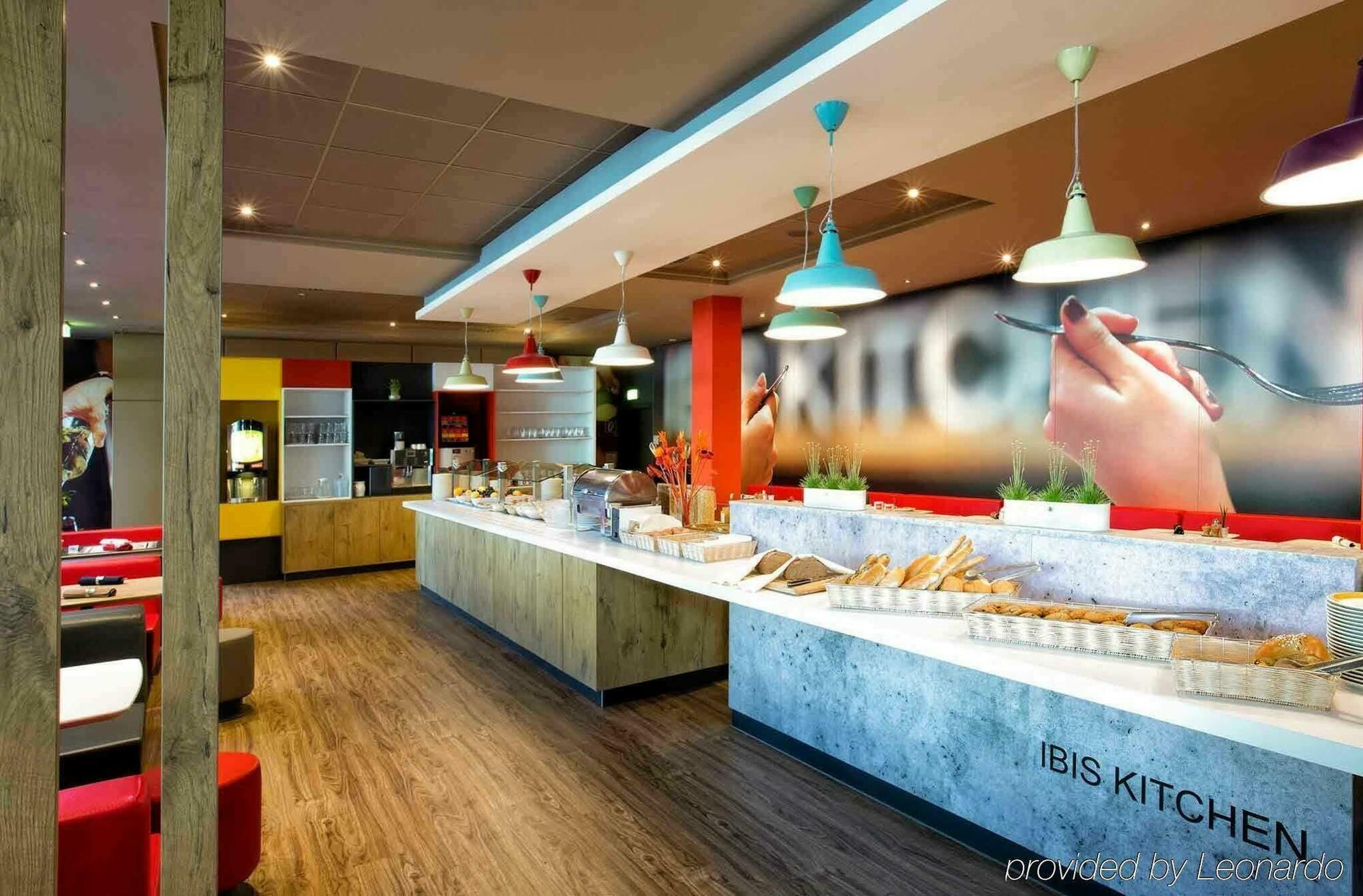 Ibis Linz City Екстериор снимка